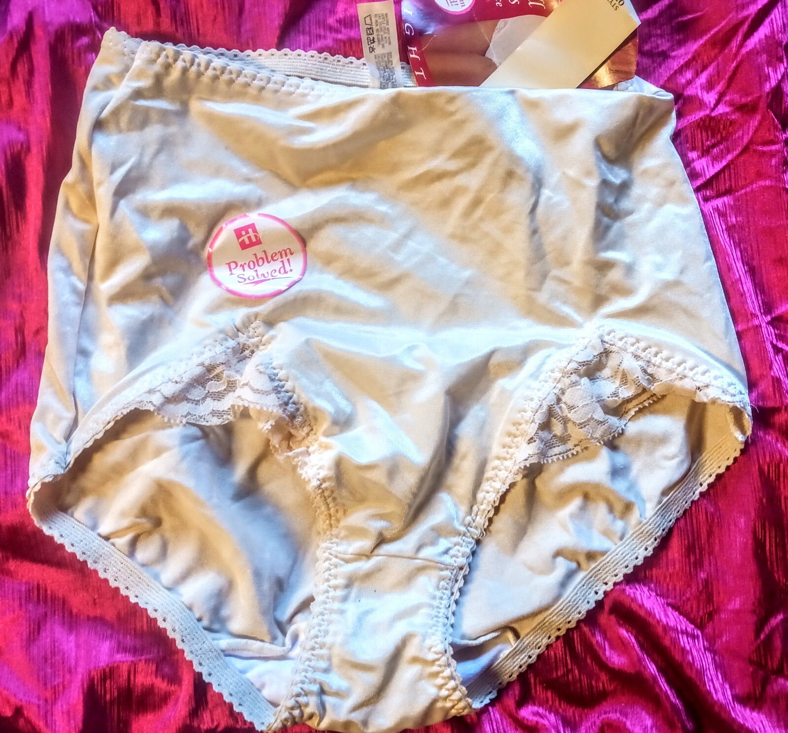 RARE❤️Vintage Hanes Her Way Satin Nylon Hi Cut Control Brief Panty Beige W/TAGS