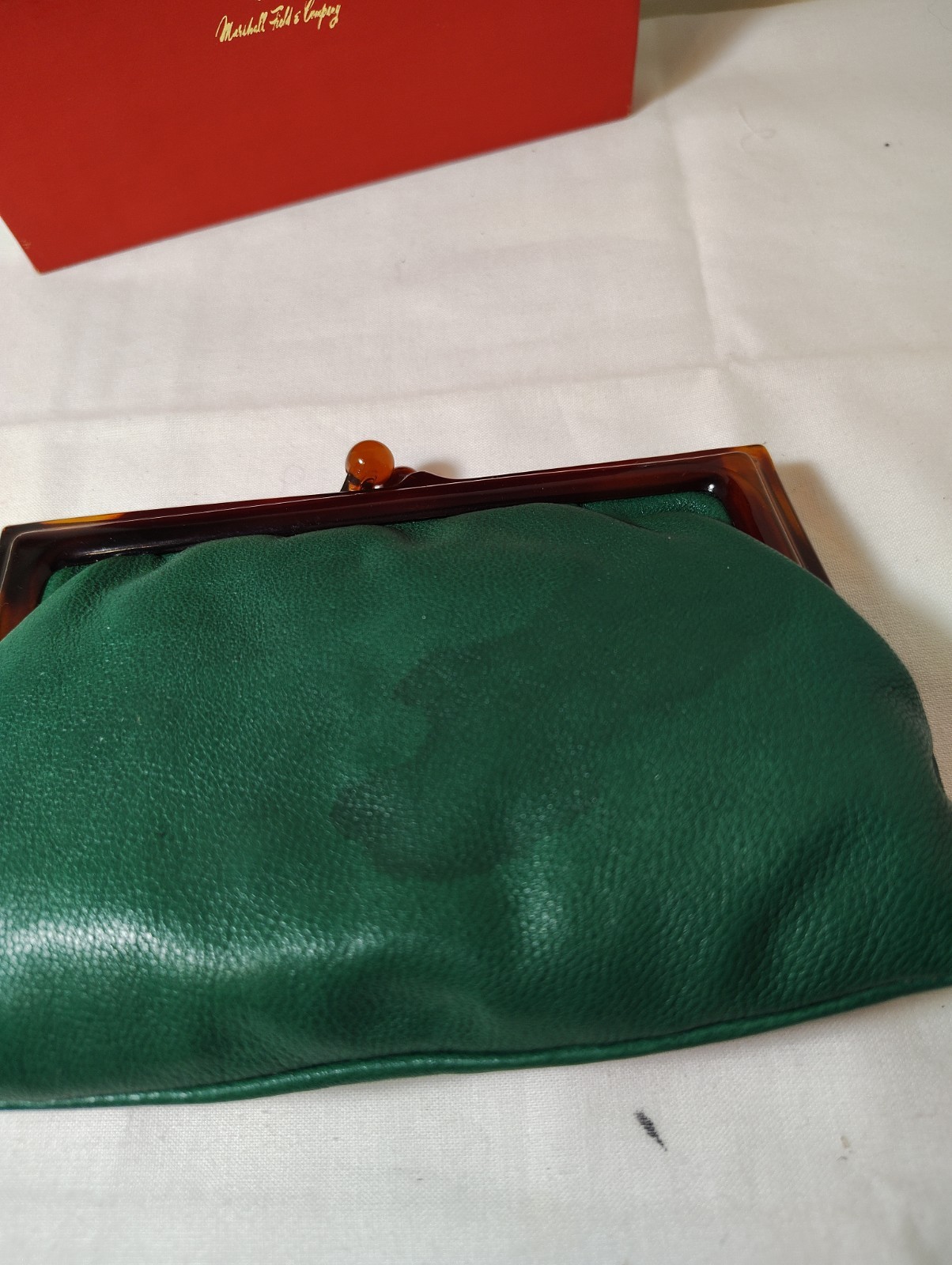 Vintage Italian Green Leather Kiss Lock Coin Purse Lucite Tortoise Clasp