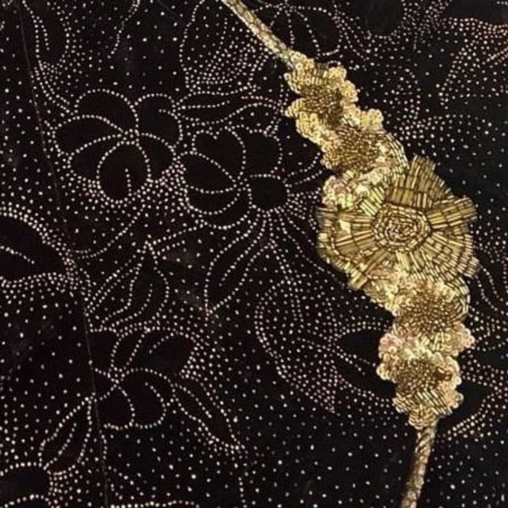1980sBlack/GoldVelvet Plisse Strapless Beaded A.J. BariVintageluxury oldmoneyGow
