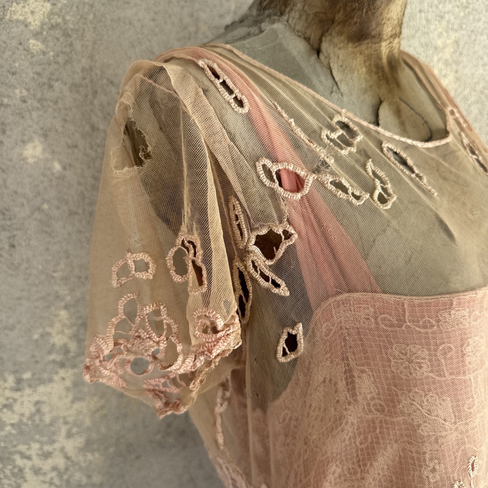 Antique 1920s Cotton Candy Pink French Filet Net Lace &Silk Dress Eyelet Vintage