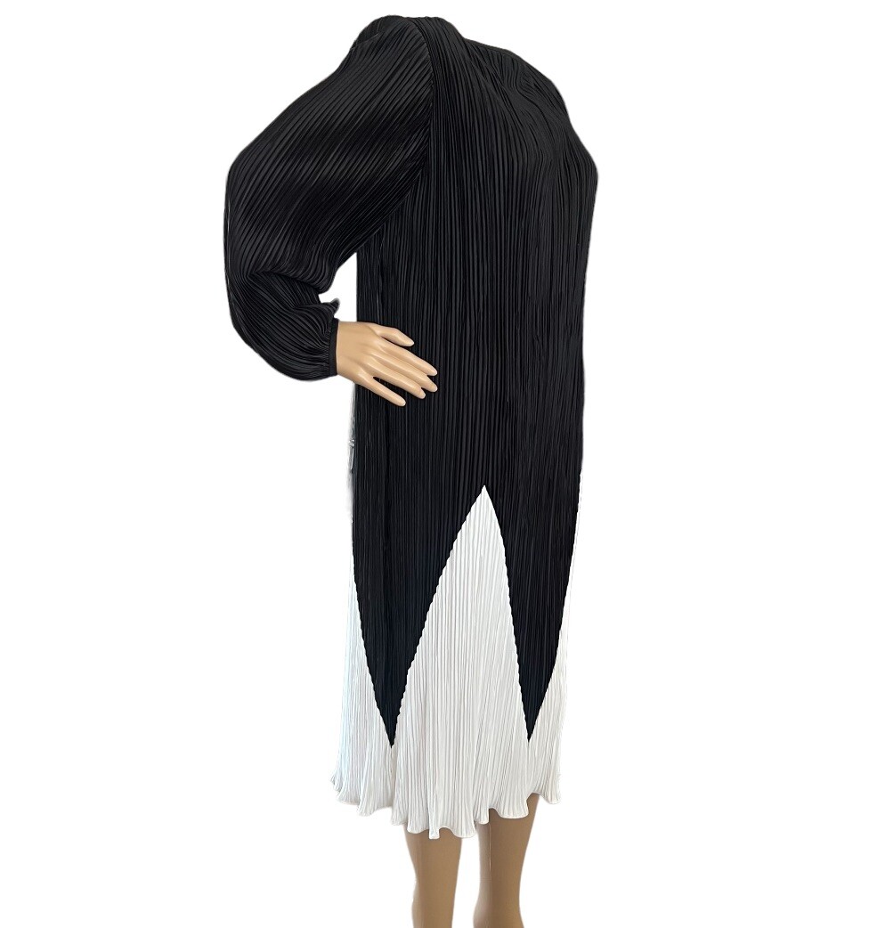 Vintage Hal Ferman Flowy Pleated Dress Art Deco Black/White Long Sleeve Size 12