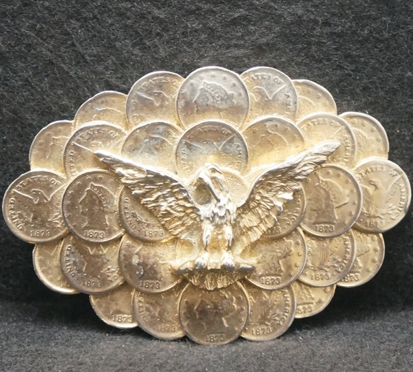 XF19135 AWESOME VINTAGE 1970s **1800’S COINS & EAGLE** MENS GOLDTONE BELT BUCKLE