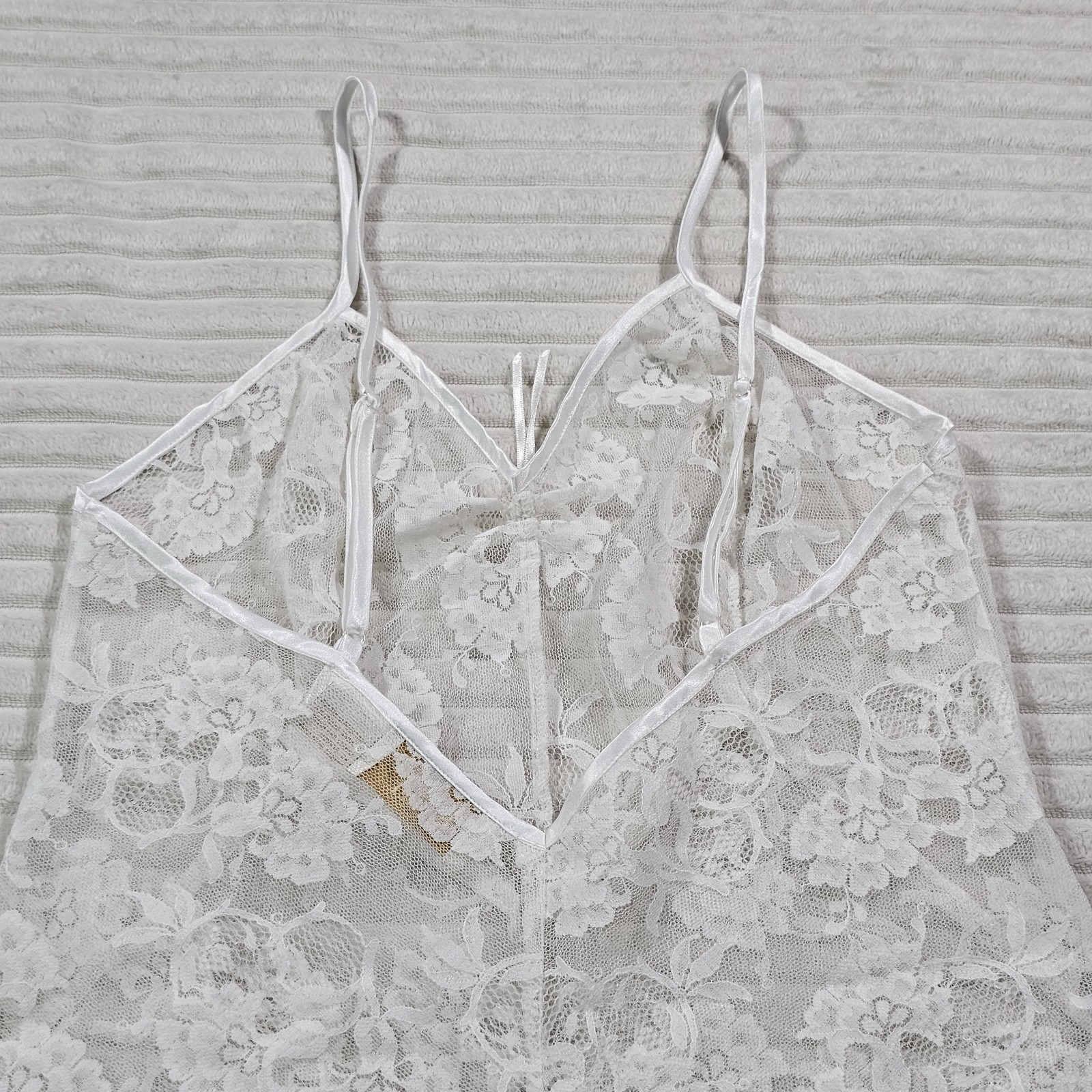 Vintage Victoria’s Secret Gold Label Bodysuit size LARGE White Lace Teddy 1991