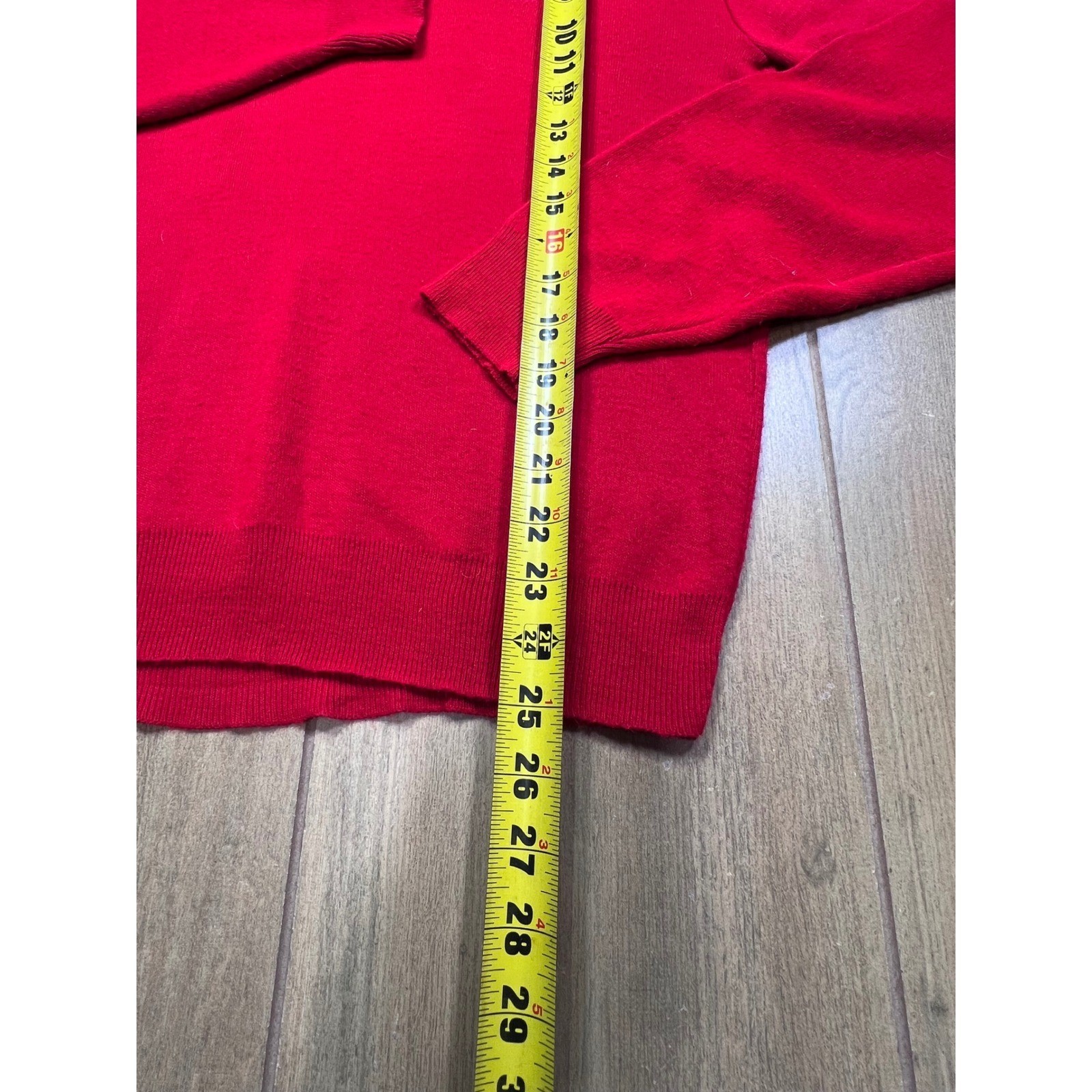 Vintage Any Wear Spanjian Indiana V-Neck Sweater Red Acrylic Knit Womens Medium