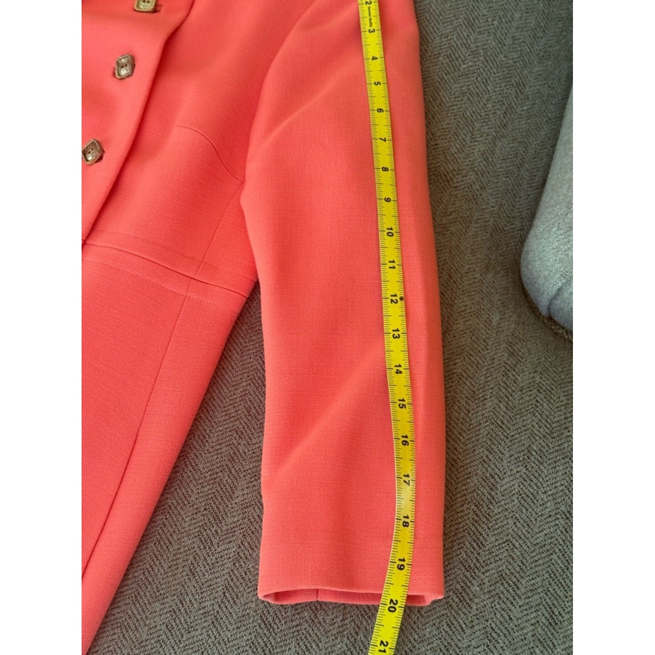 Rizik Bros DC Women’s Coral Double Breasted Vintage Coat: 1960’s to early 70’s