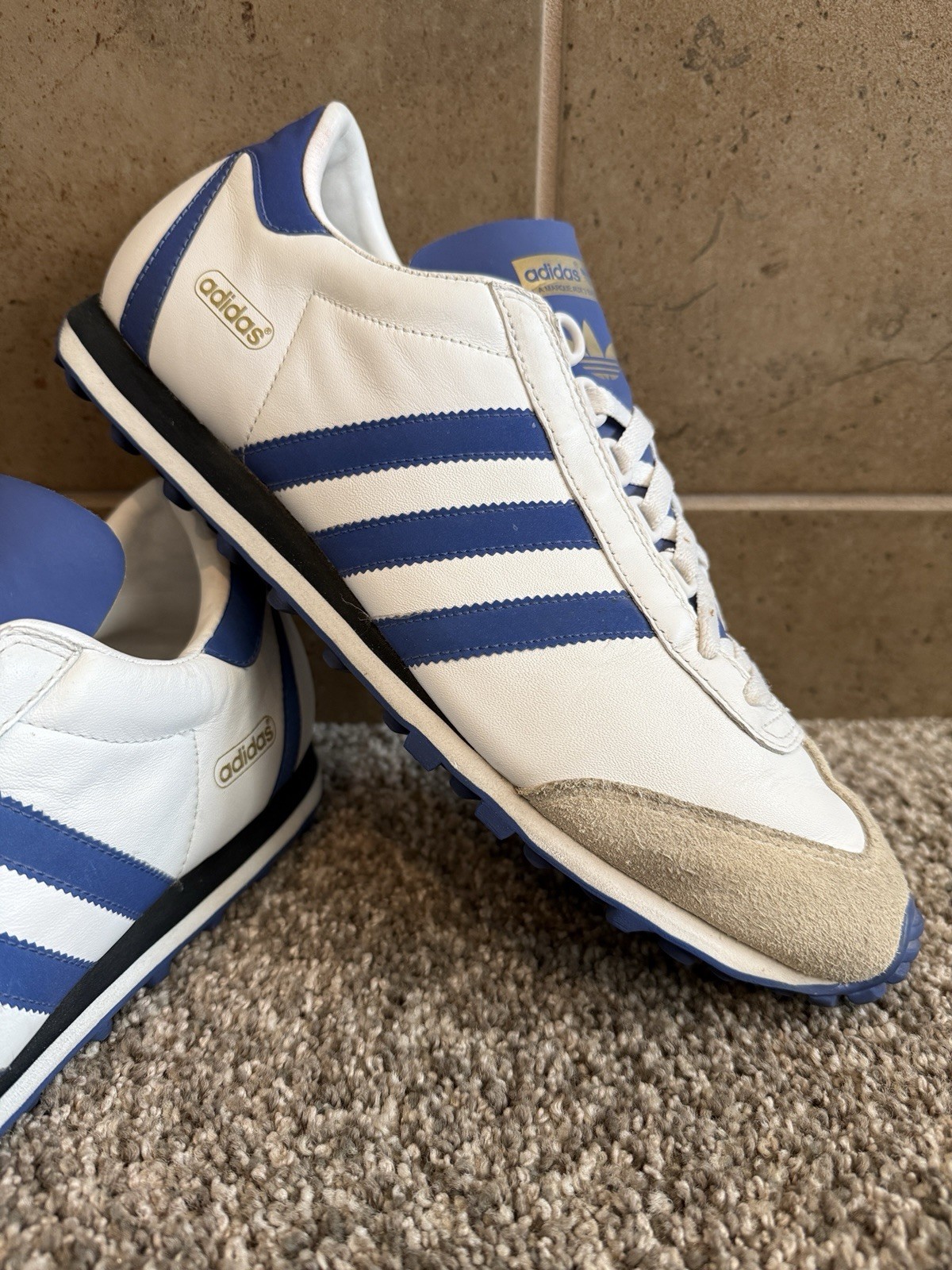 Vintage Retro Adidas ’03 Nite Jogger White/Blue Mens US 11 Art 678547 Very Nice!