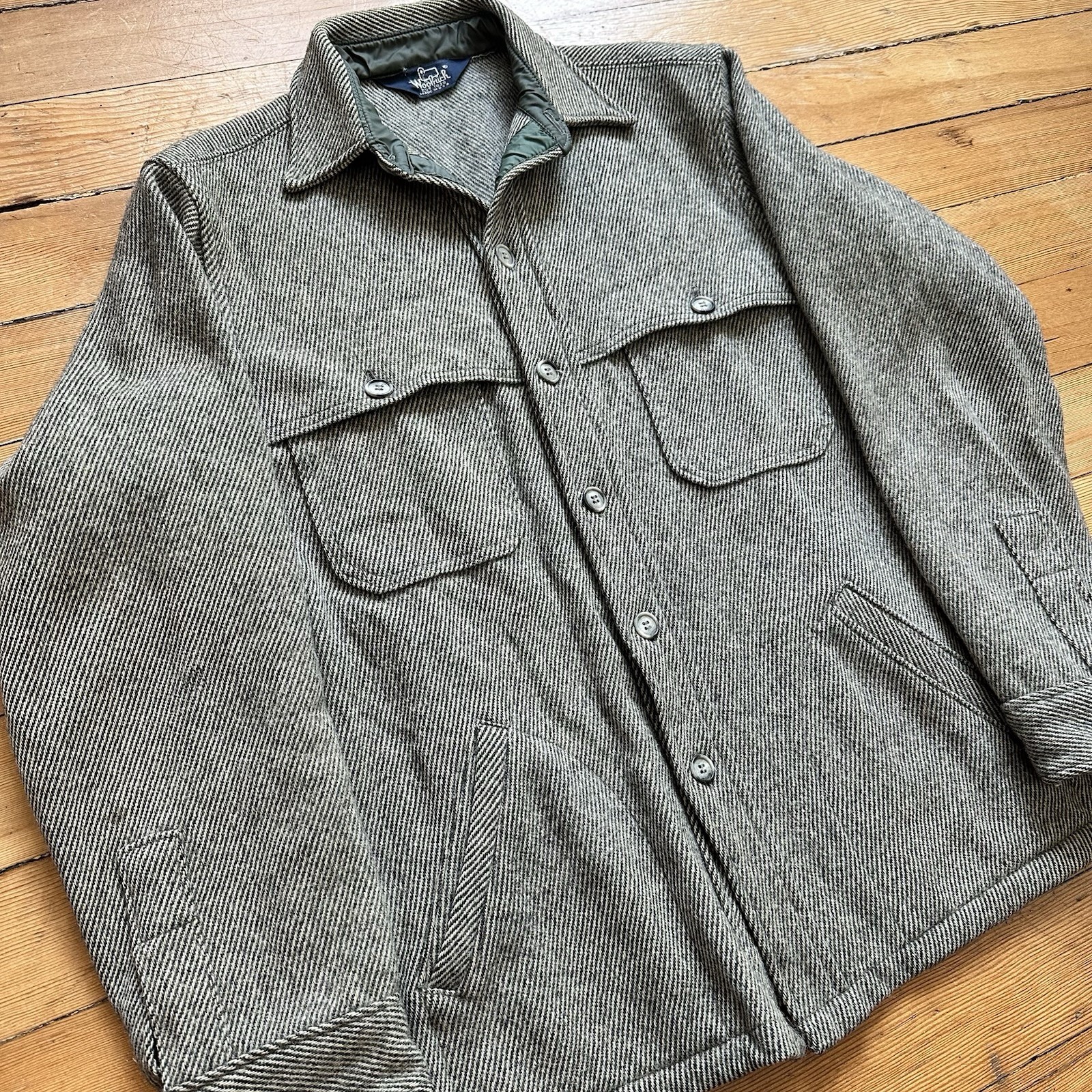 Vintage Woolrich Mackinaw Hunting Jacket Mens Large Herringbone USA Made Coat