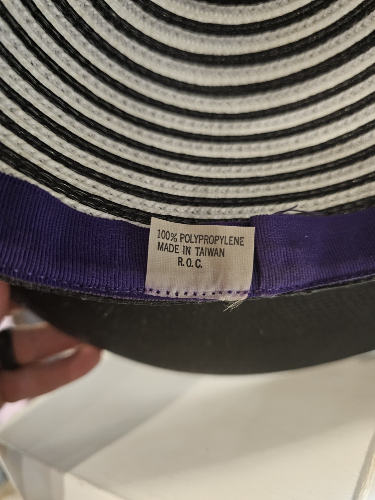 Vintage Church / Derby Hat. Stunning Shape And Laced Border.