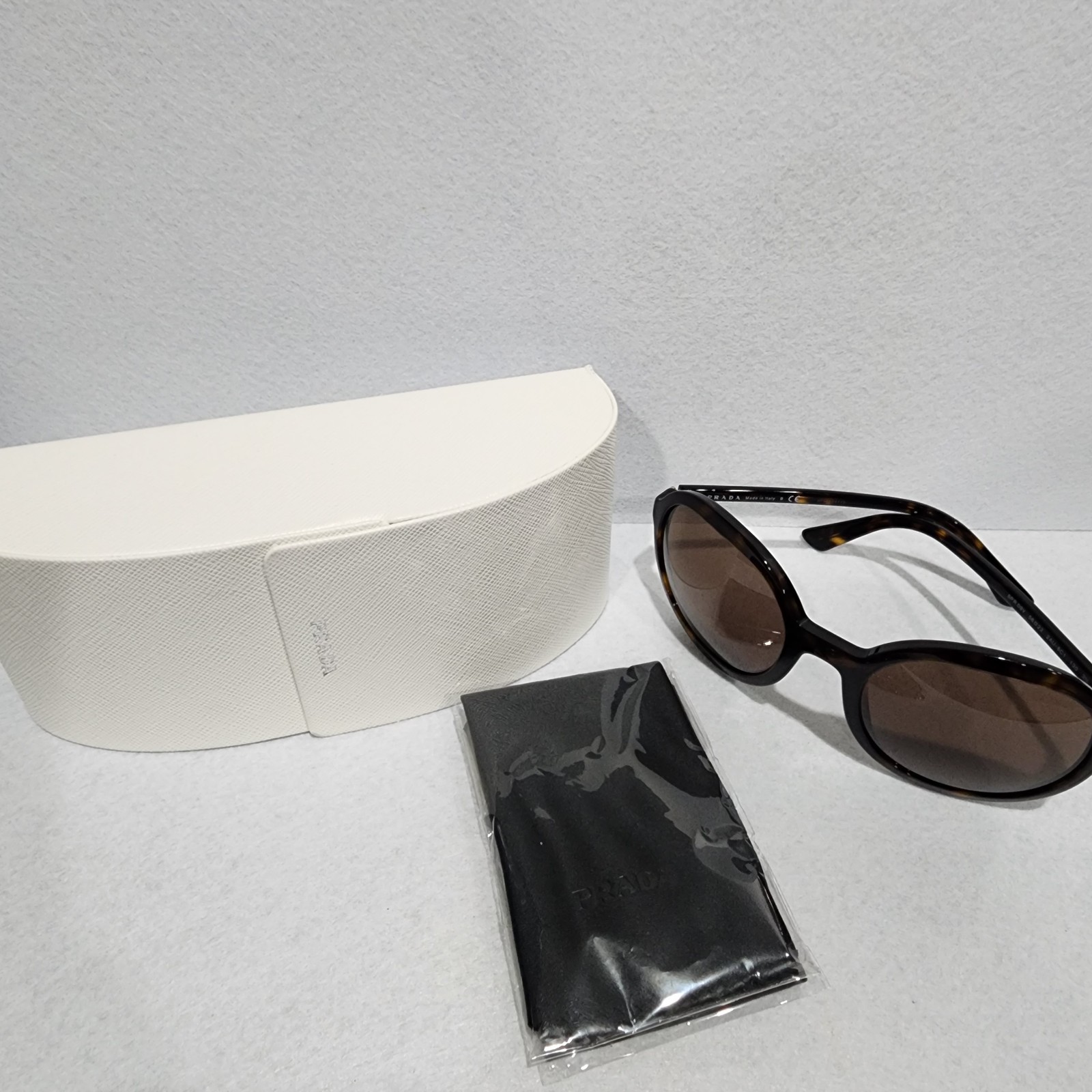 Prada Sunglasses Case Gradient Brown Unisex Adult