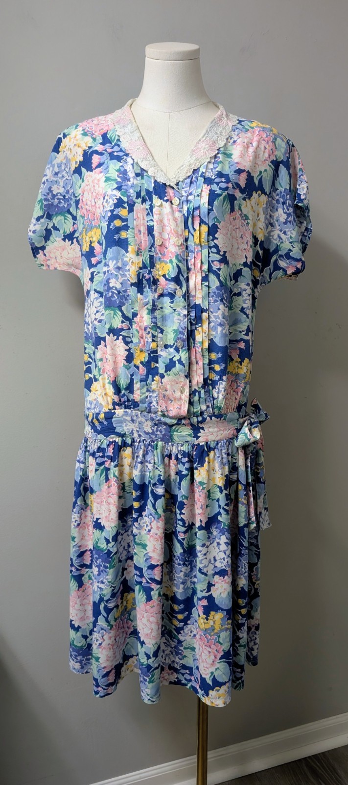 Vintage 80’s Rene Derhy Paris Floral Drop Waist Tie Dress Pintucks M
