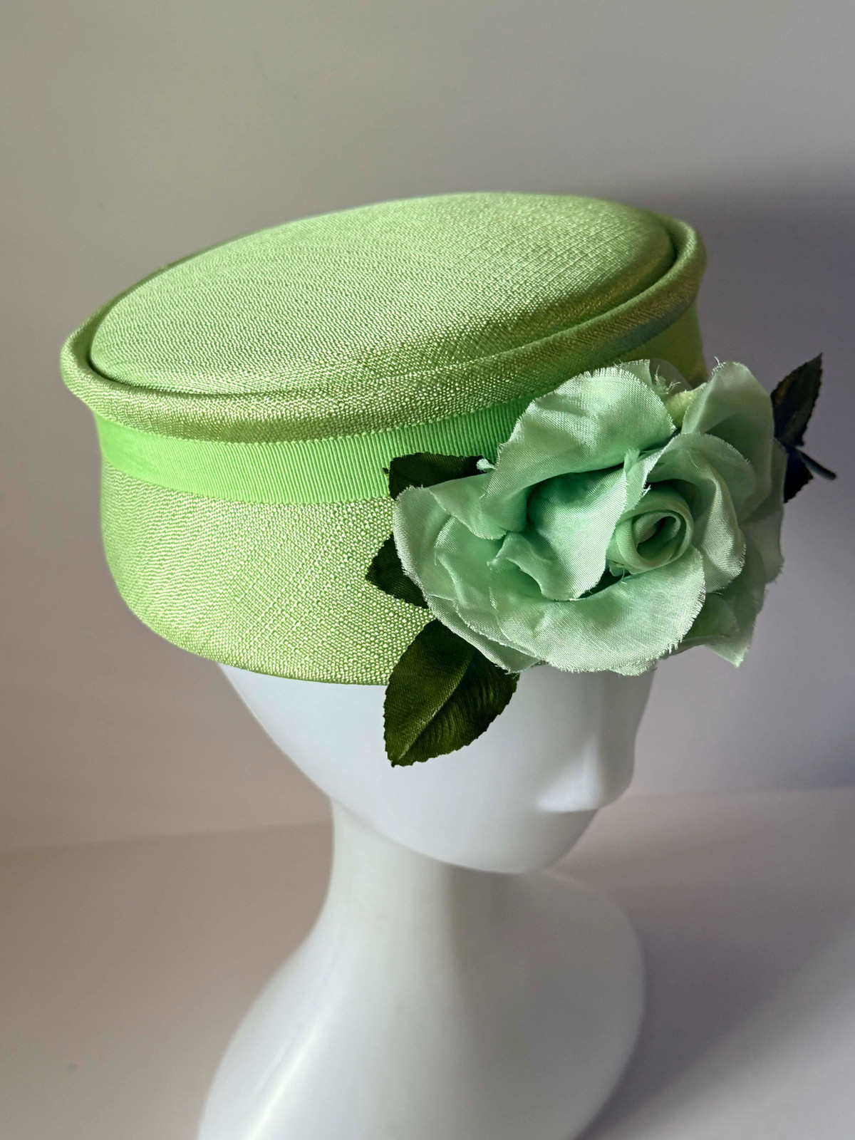 Vintage Mint Green Pillbox Hat 1960s Satin Floral Cocktail Hat Spring Wedding