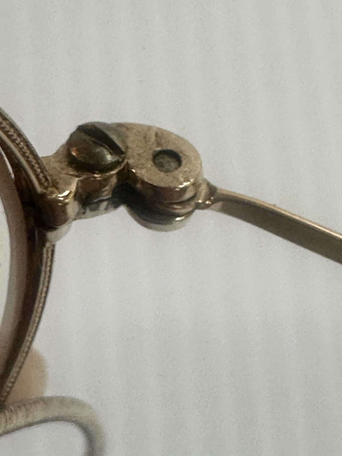 ANTQ WAHL ROUND BIFOCALS EYEGLASSES 1/10-12K GOLD FILLED 120MM IN ORIGINAL BOX