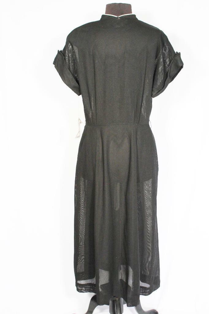 VINTAGE 1950’S DEADSTOCK NEVER WORN BLACK RAYON DRESS DESIGNER TAGS SIZE 10-12