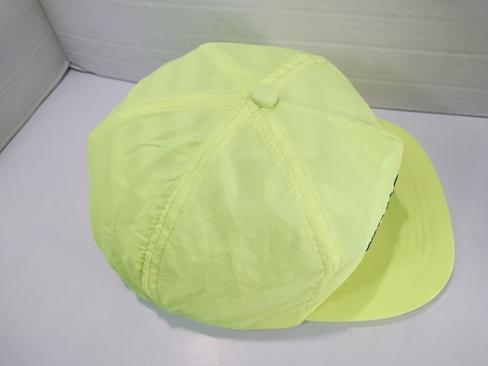 Vintage Vantage Cup Golf Snapback Hat Neon Yellow Cap Adjustable Retro 80s RJR