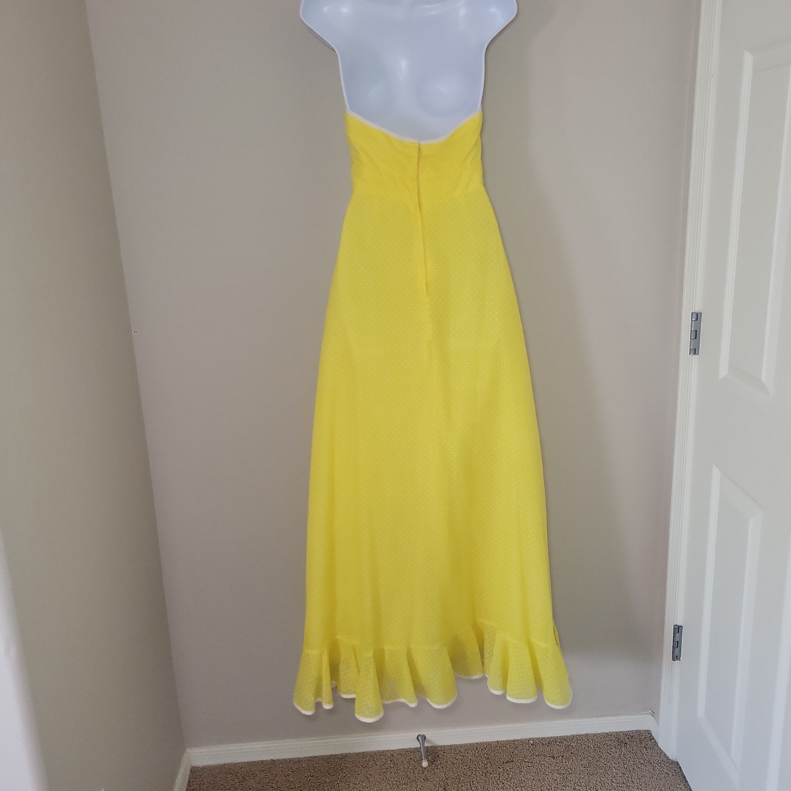 Vintage 1960’s Miss Elliette Yellow Halter Maxi Dress Sz 8 Bow Accent Piping