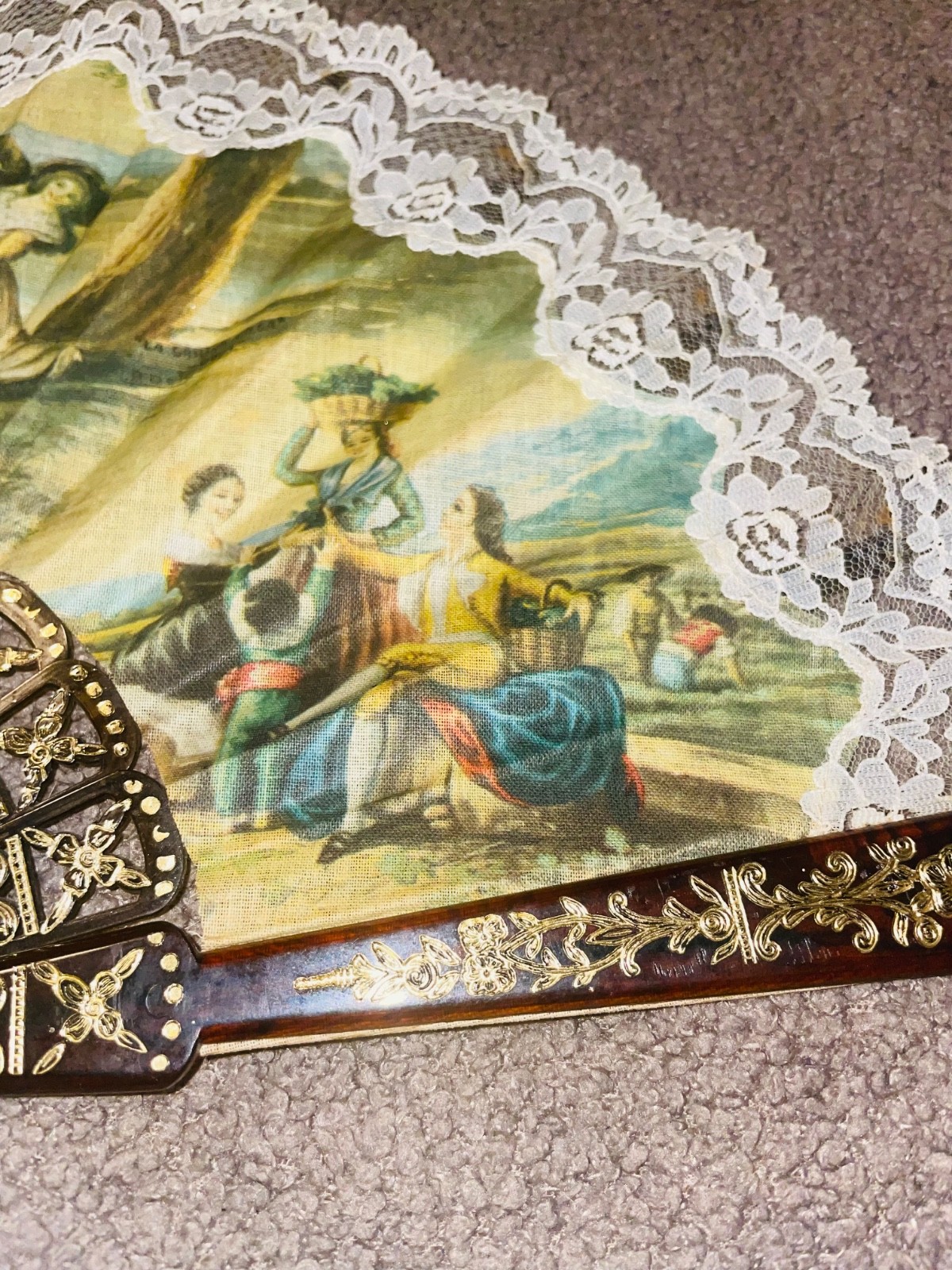 Vintage Spanish Folding Hand Fan Abanico Goya La Gallina Ciega Lace Faux Tortois
