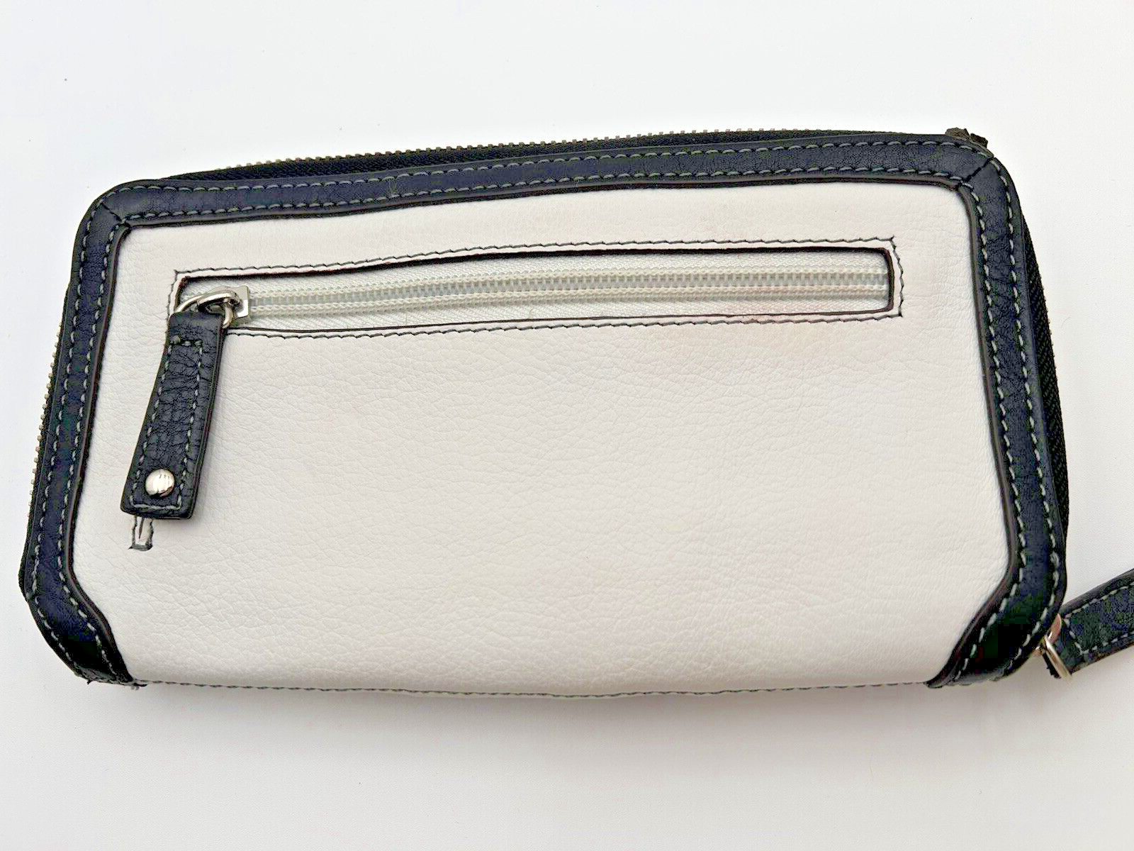 Vintage Tiganello Purse White, Black/Silver w/matching wallet and cosmetic bag