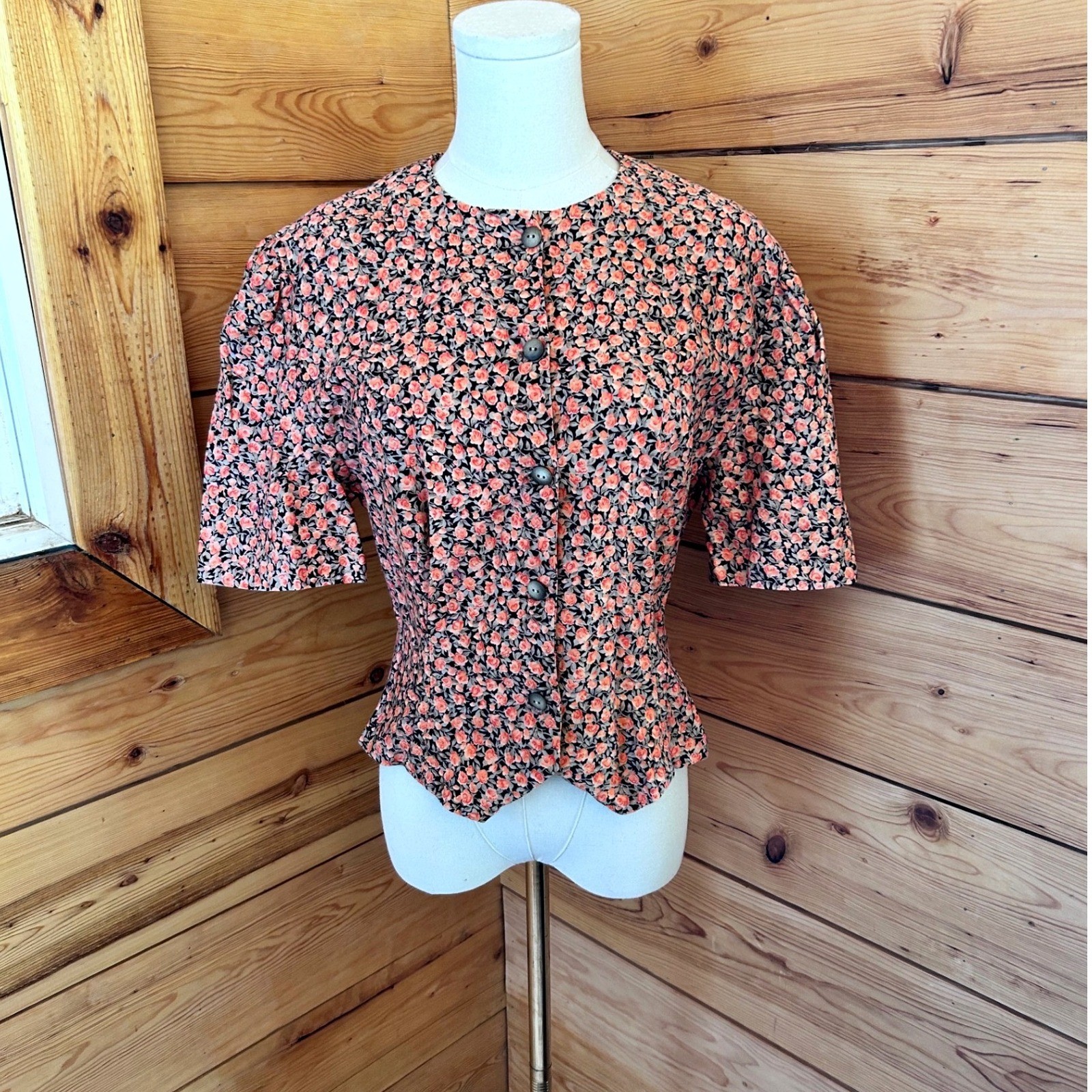 Vintage Floral Puff Sleeve Peplum Blouse Women Medium Orange Calico 80s does 40s