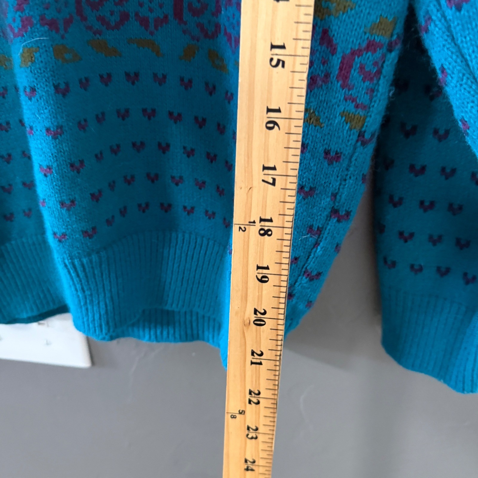 Vintage 80s Nan Dorsey Teal Goose Embroidered Knit Sweater USA Cottagecore