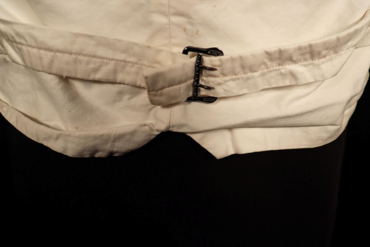 Vintage Men’s Edwardian Off White Collar Vest Size Small Very Good Condition