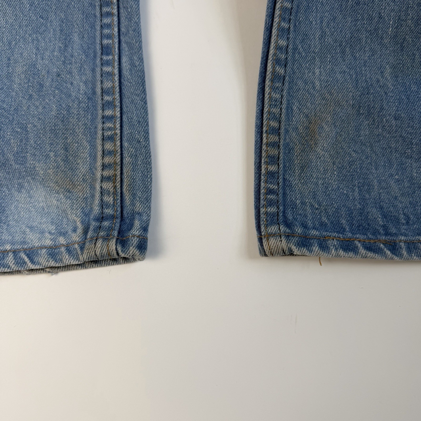 Vintage 80s Levi’s 517 🍊 Tab Bootcut Jeans Made in USA 32×30 Great Natural Fade