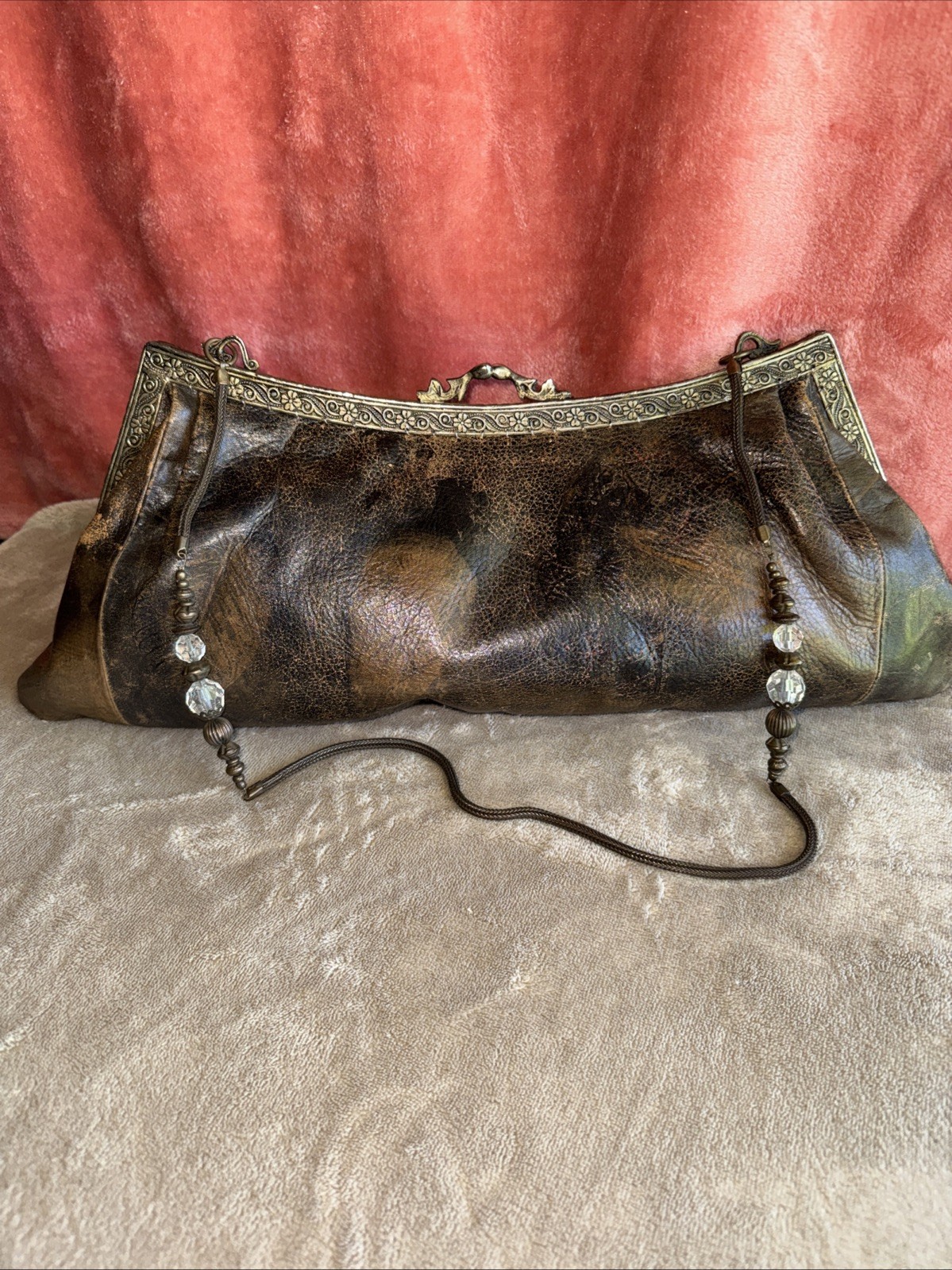VTG Purse Clip Lock Double Frame Leather Bag Kisslock Made In India Gold Tone