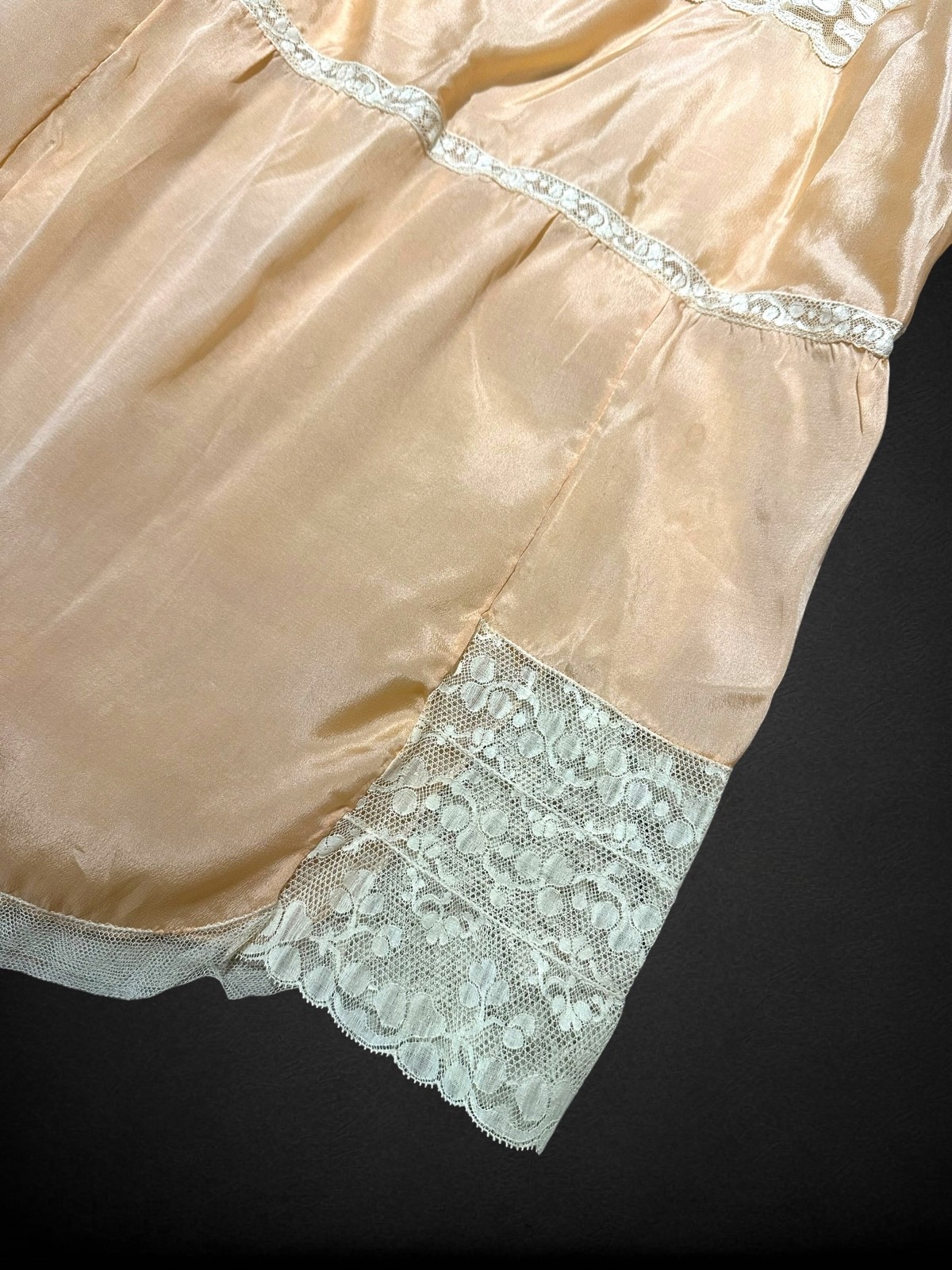 Vintage 1920s Peach Satin Step-In Teddy Camiknicker Lace Boudoir Lingerie Sz 40