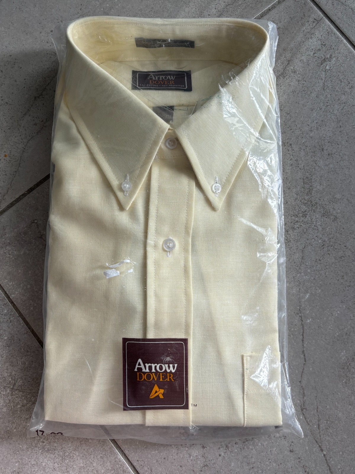 NOS Vintage 80s Arrow Dover Yellow USA Made Long-Sleeve Men’s Dress Shirt 17-33