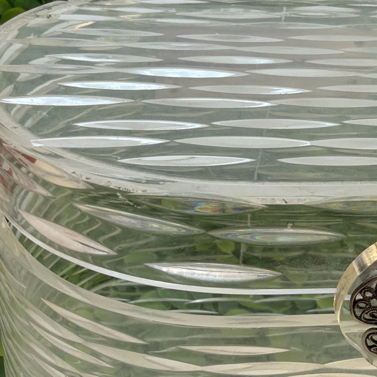 Vintage WILARDY Clear Lucite Purse Handbag With Strap Flower Handle 7″