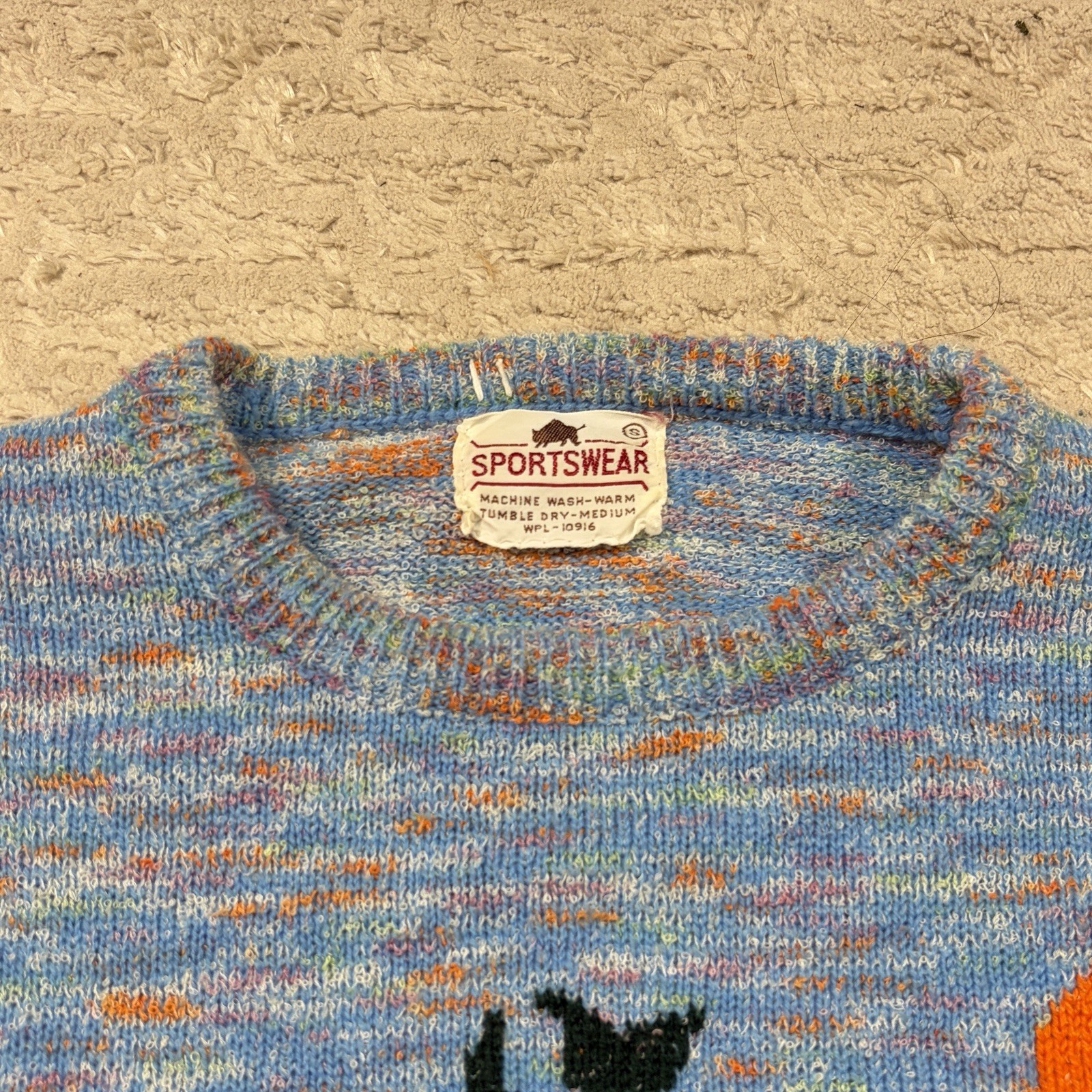 True Vtg 70s Landscape Rainbow Bird Seascape Knitted Embroidered Sweater Size S