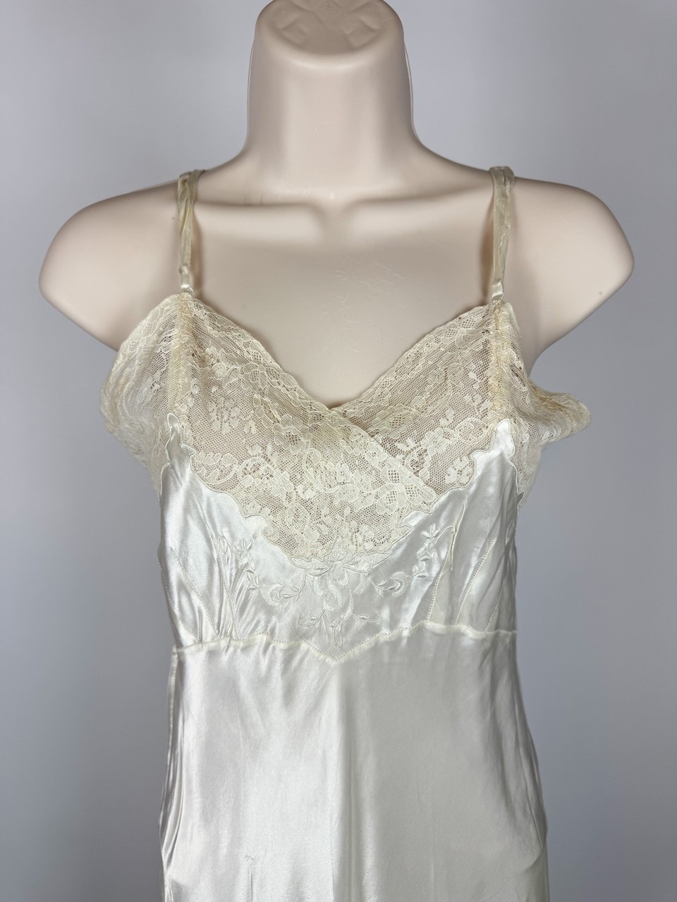 1940s Vintage Bias Cut Slip & Tap Shorts Set