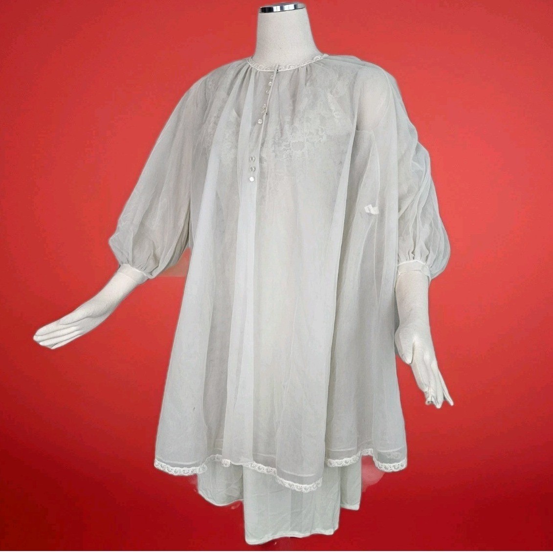 Vintage 1960’s Robe Peignoir Lingerie White Chiffon Mod Sheer Duster Ghostly