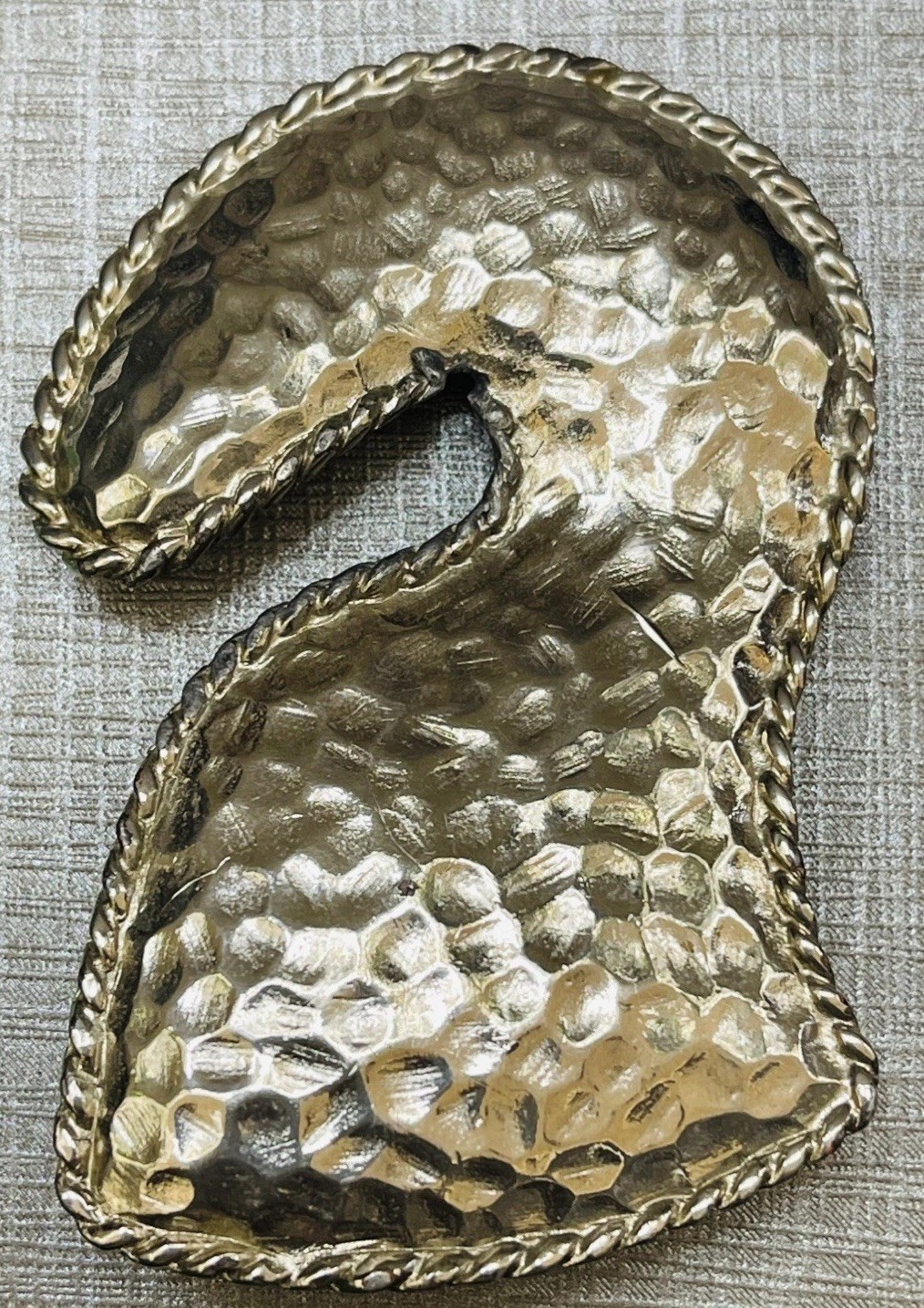 Vintage Dotty Smith Hammered Textured Silver Tone Belt Buckle Modernist