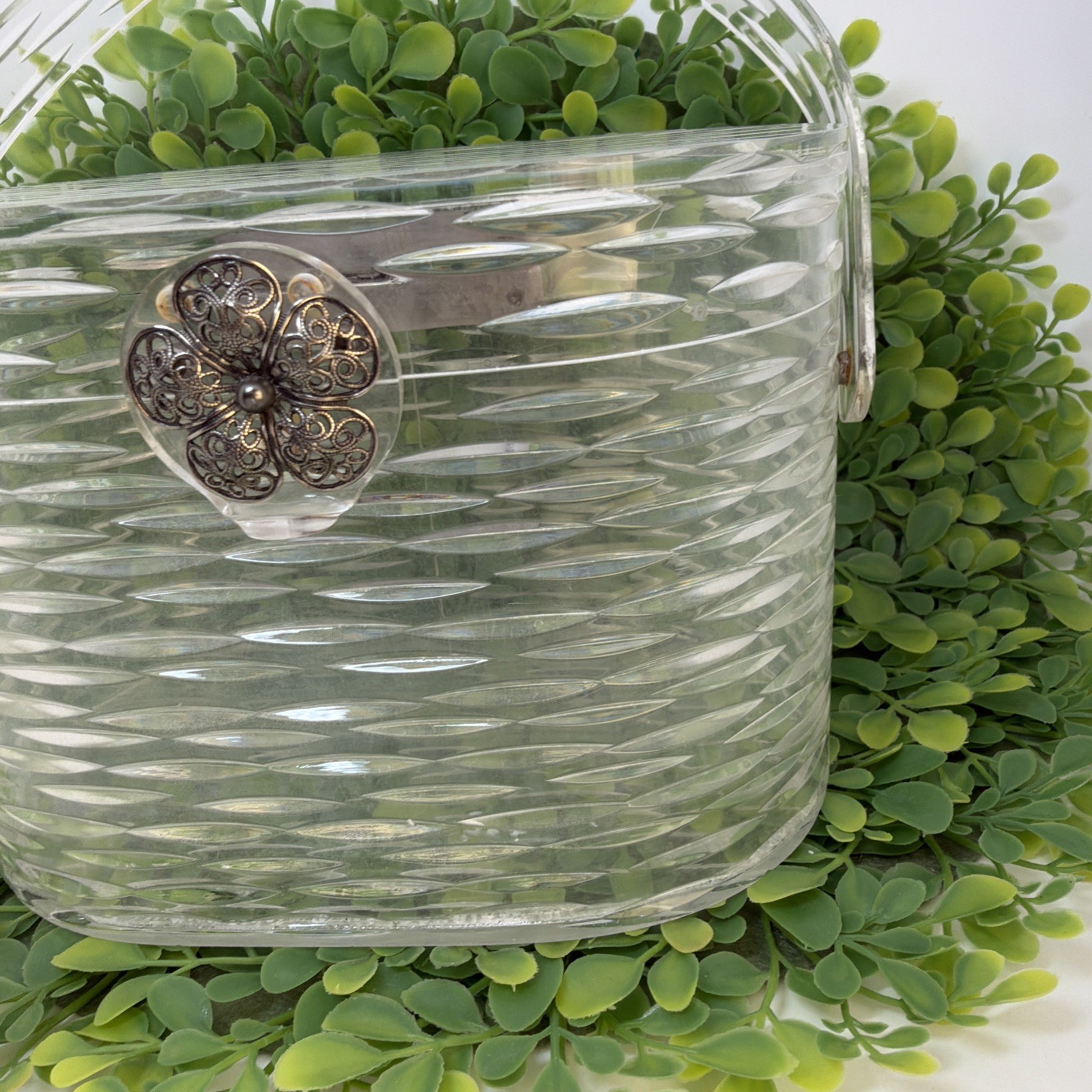 Vintage WILARDY Clear Lucite Purse Handbag With Strap Flower Handle 7″