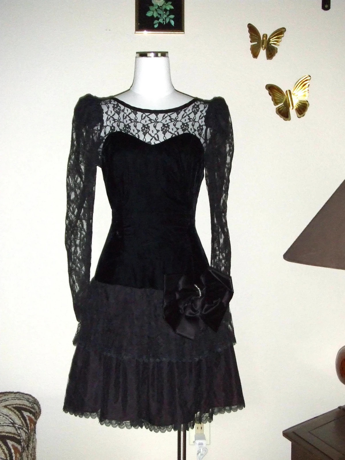 Vintage 1980s Black Lace Mini Gothic Cocktail Dress Size S/M