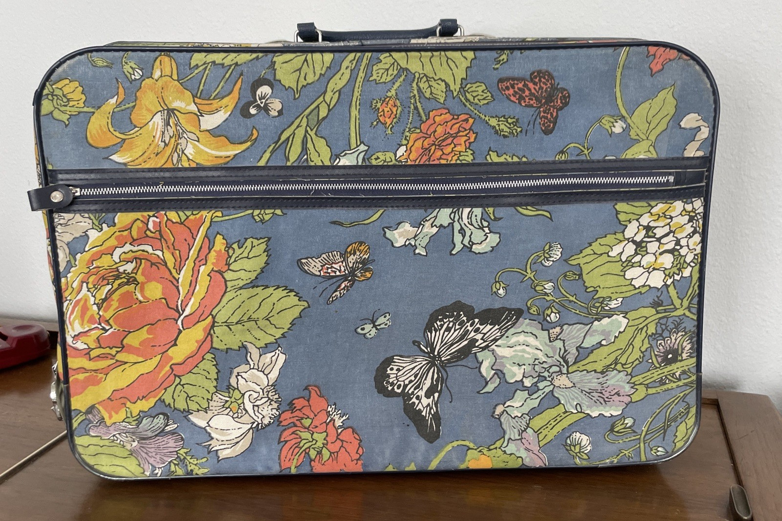 Vintage Retro Floral Butterflies 70’s Travelware Bag Blue Canvas
