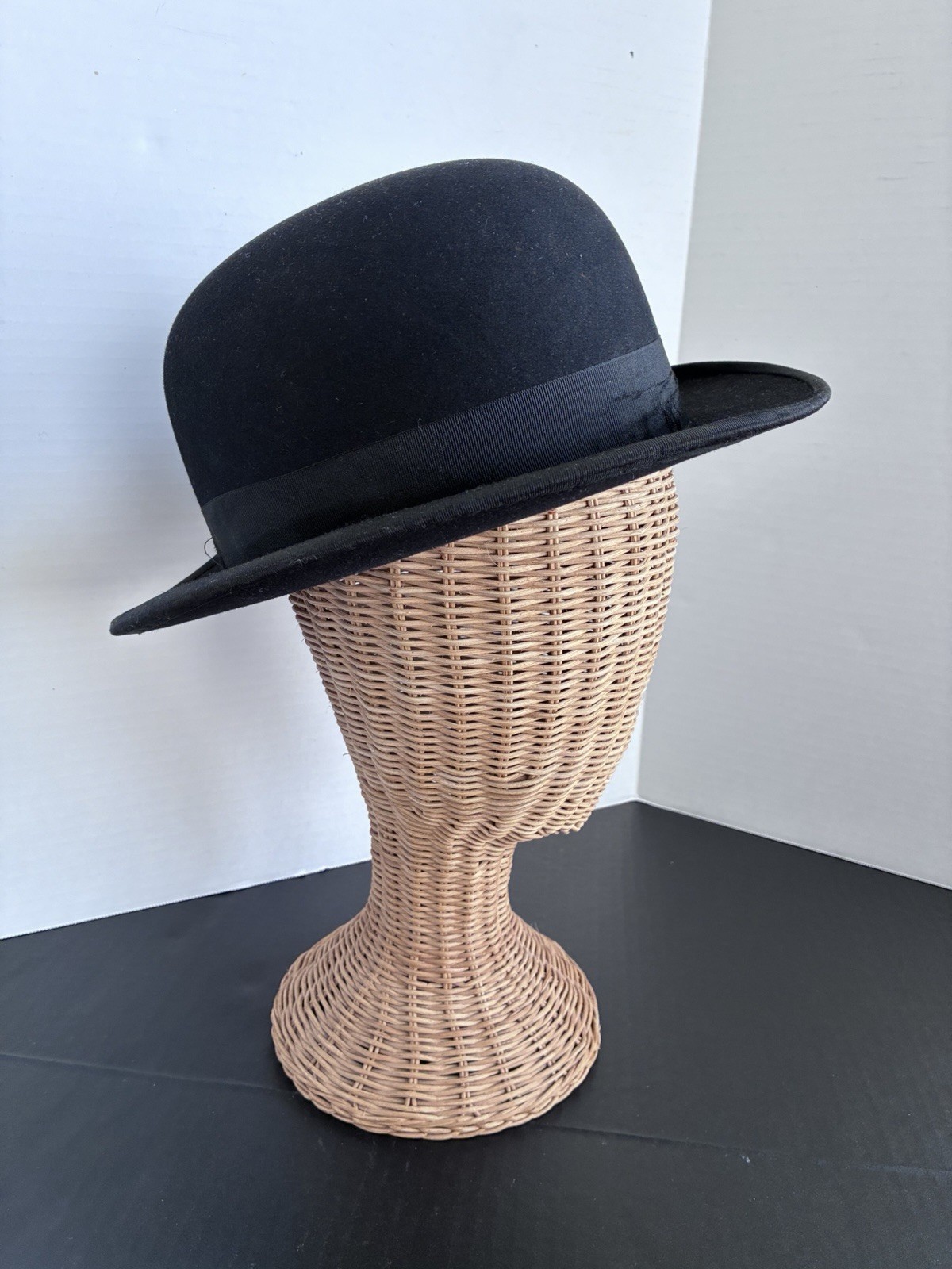 Antique Vintage Black Felt Derby Bowler Hat THE BIG BEAR 7 3/8