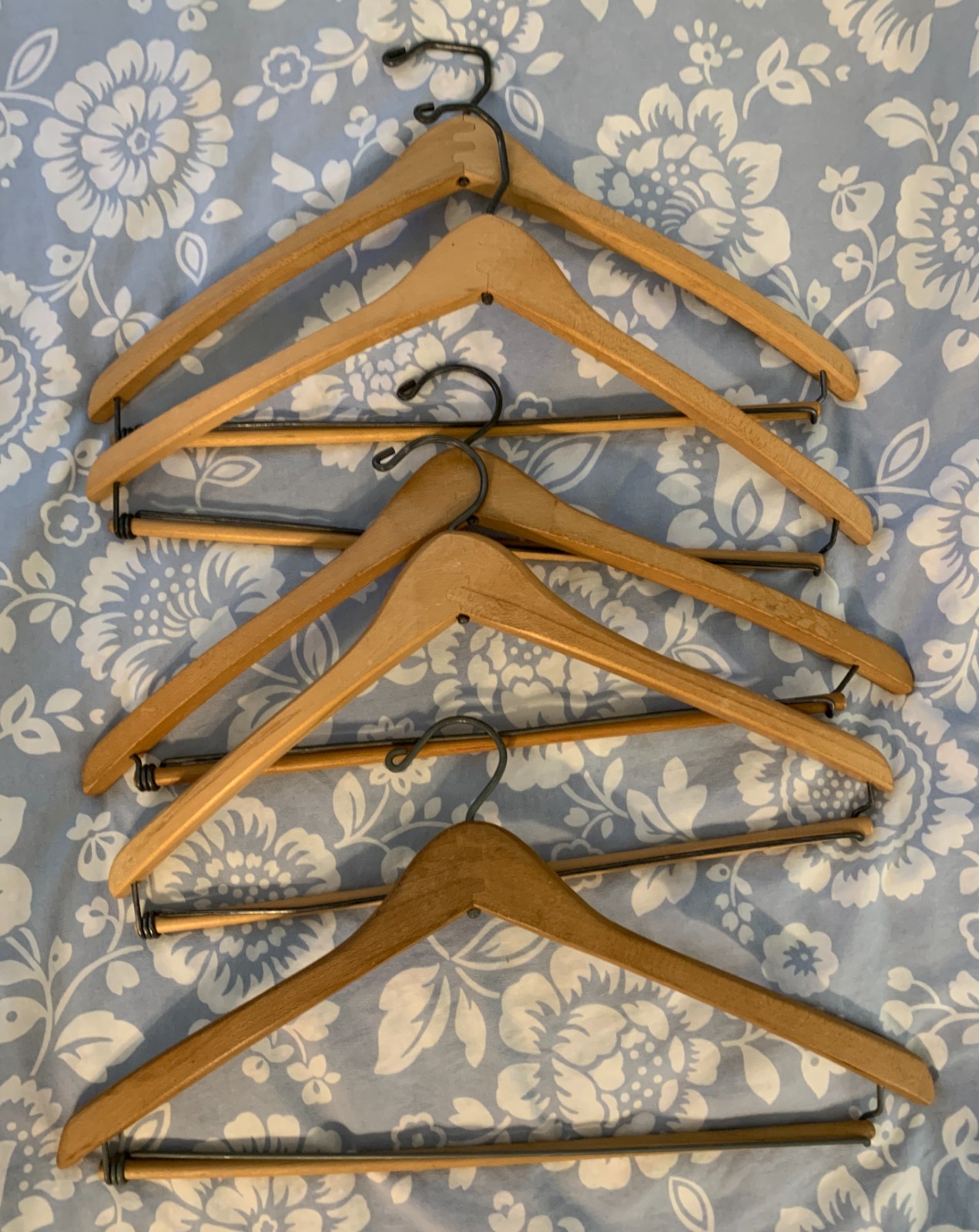 Lot of 5 Vintage WOOD Suit Hangers – Branded – Batts, Wishbone, Nagel