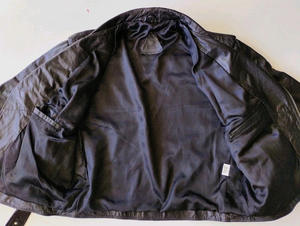 WARRIER VINTAGE SOFT BLACK LEATHER WOMEN’S BIKER JACKET SIZE LARGE MADE IN INDIA