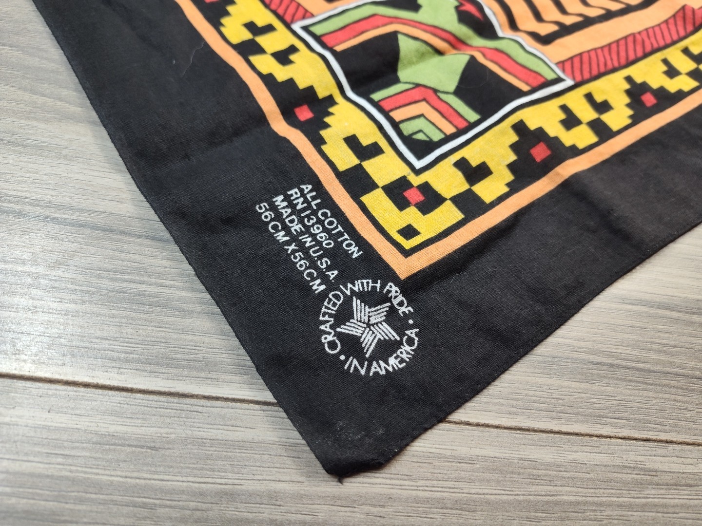 Southwest/Aztec Vibrant Cotton Bandana Handkerchief/Hankie USA Vintage RN 13960