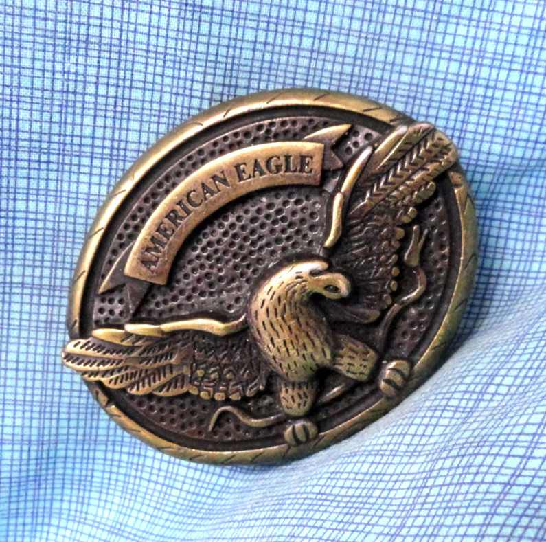 American Eagle Outfitters Promo Belt Buckle Jeans Polos Bottle Opener Vtg.GMP968