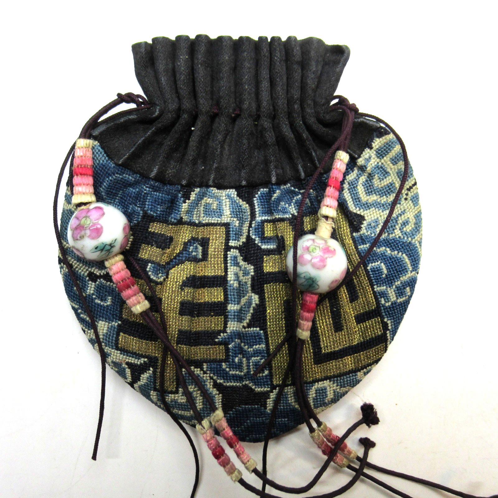 Antique Vintage Chinese Embroidered Scent Purse SELLER PAYS US TARIFFS