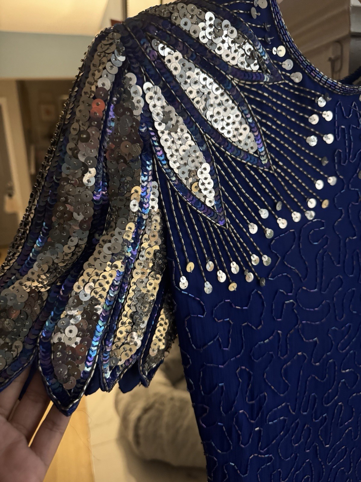 Vintage Gantos Blue 100% Pure Silk Sequin Short Sleeve Cocktail Dress Size Small