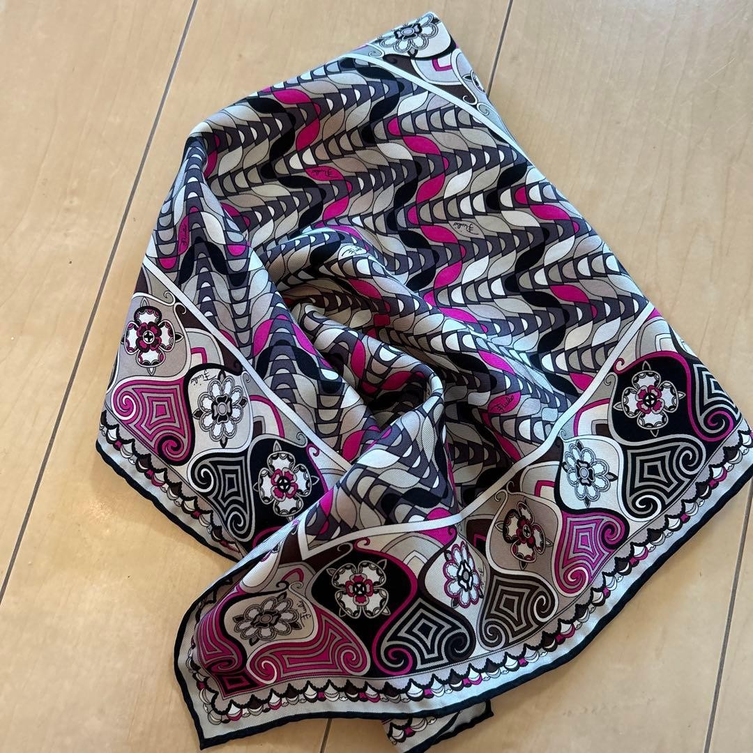 EMILIO PUCCI Silk Scarf Handkerchief Multicolor 16×16.5in Near Mint Italy