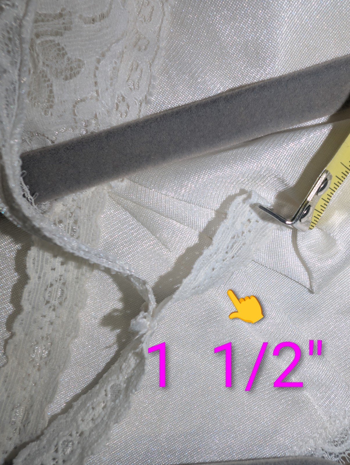 Vtg Vassarette 38A Underneath It All Off-White Full Slip Lace Trim Satin Essence