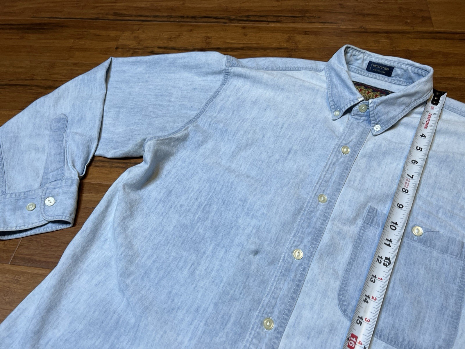 Vintage Men’s Ralph Lauren Chaps Faded Lightweight Denim Chambray Shirt 16 32-33