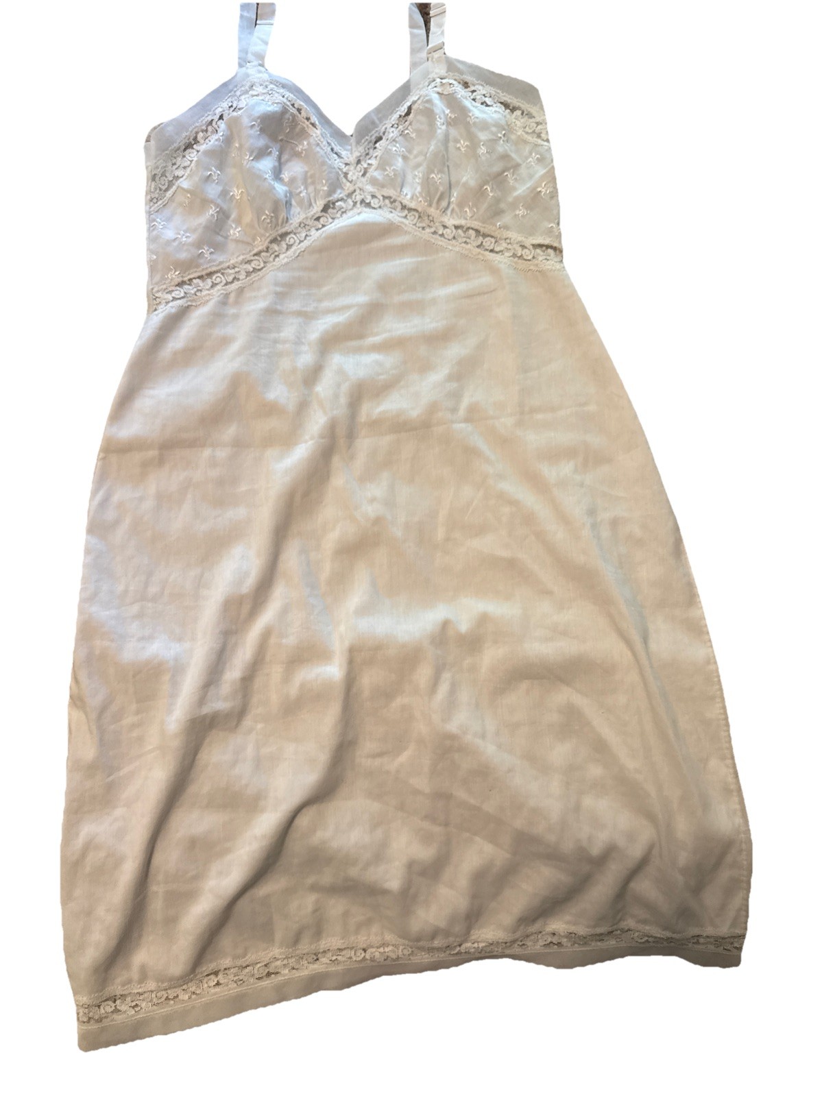 Vintage 1960s Carol Brent Ivory Full Slip Size M 15” Chest 38” Long