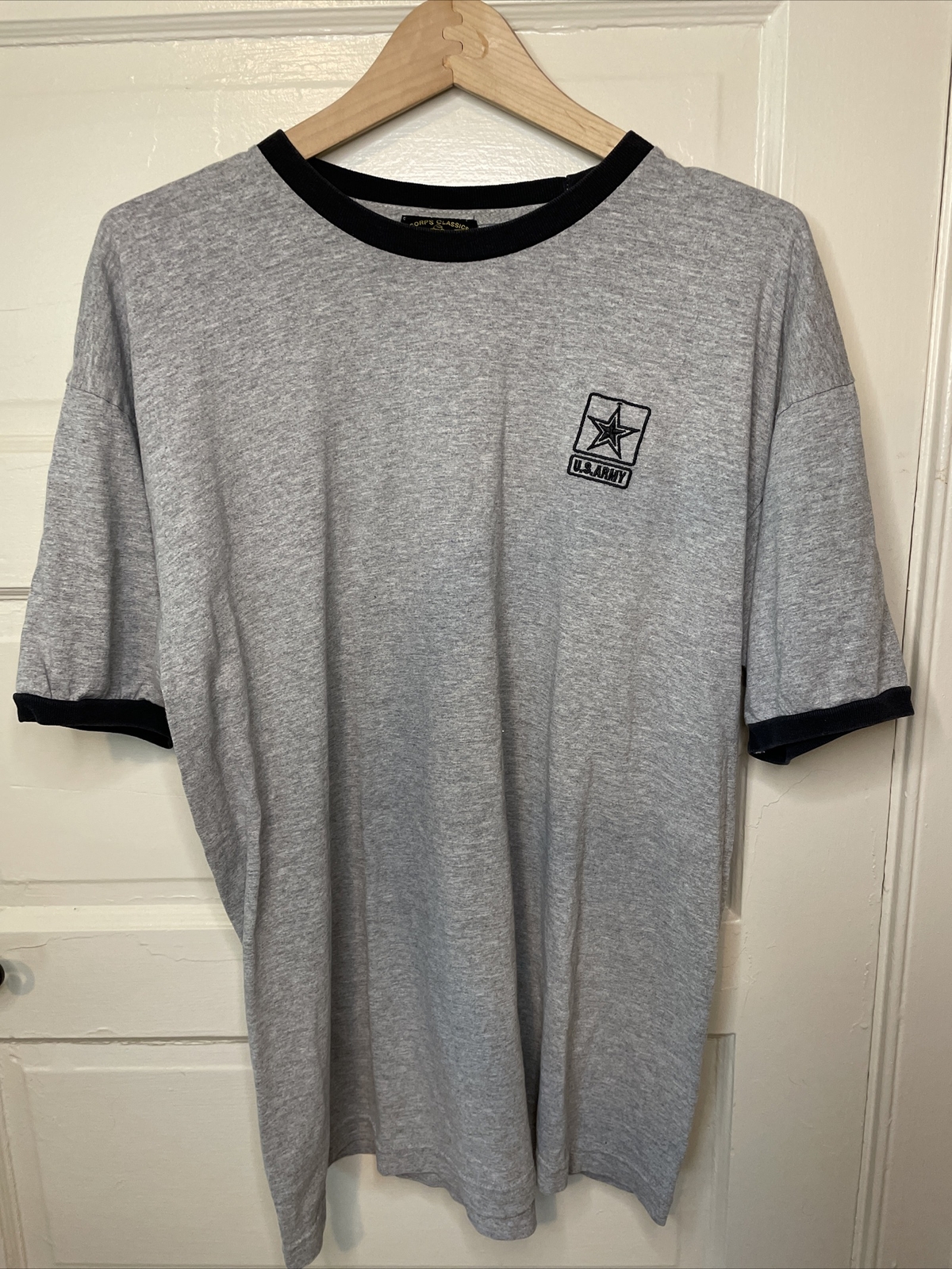 Vintage Corps Classics US Army Embroidered Ring Sleeve T-Shirt USA Made Sz. XL