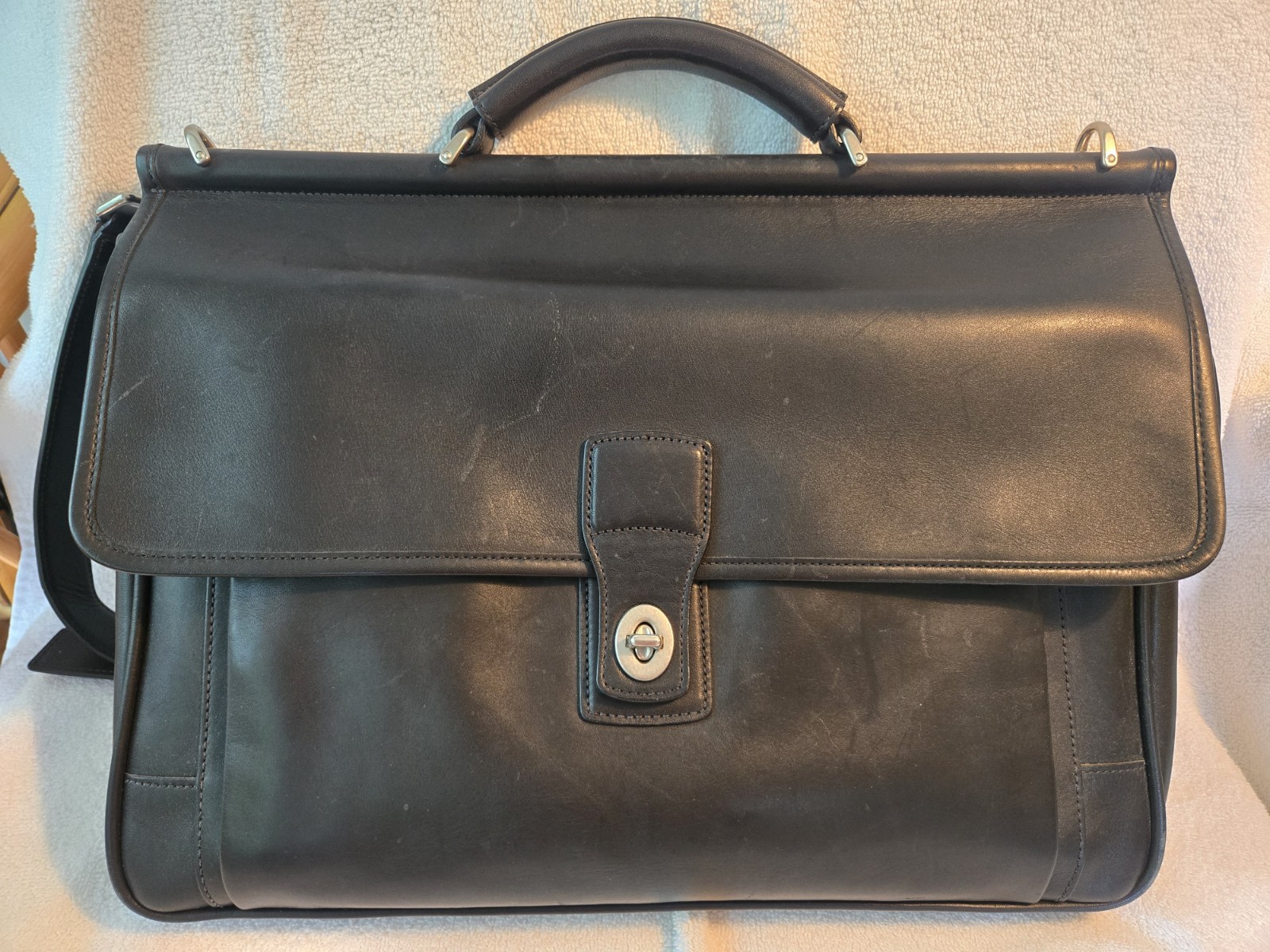 Vintage Coach Metropolitan Briefcase Black Excellent condition