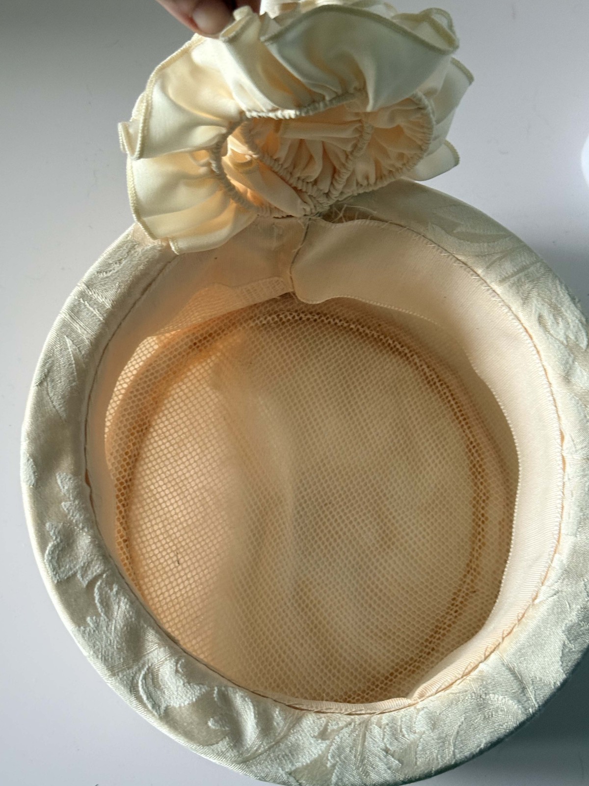 Vintage Ivory Pillbox Hat, Brocade Bridal Hat, Satin Cocktail Hat, Wedding Hat,